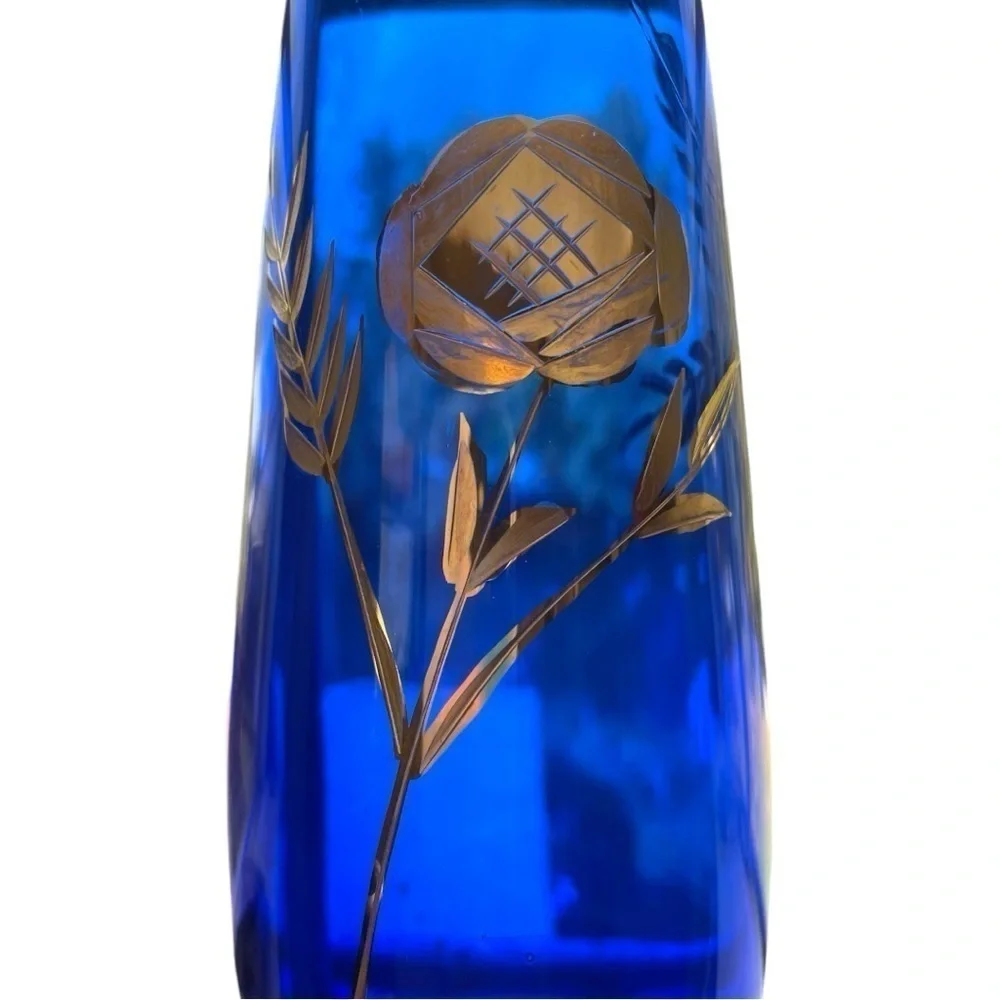 Lefton vase, cobalt blue with gold design, vintage/antique, excellent condition